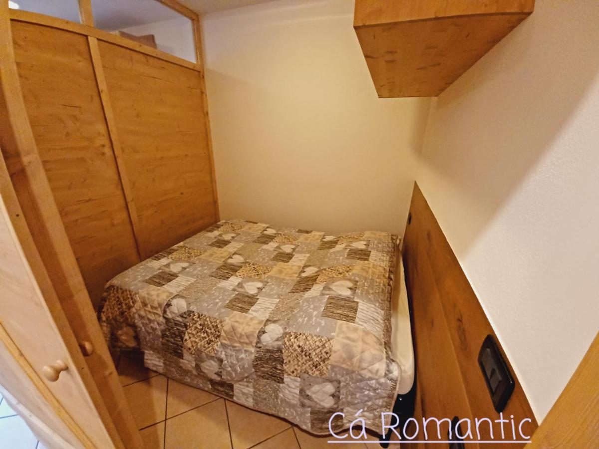 Romantic Relax Venas Luaran gambar