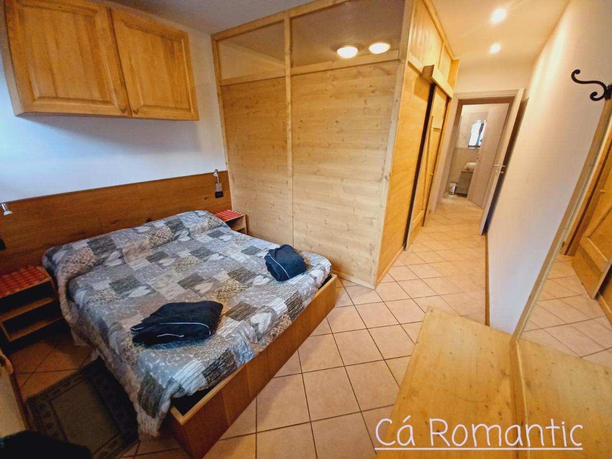 Romantic Relax Venas Luaran gambar